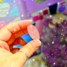 Load image into Gallery viewer, Bubblegum Blush Rose Quartz Tumbles š