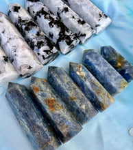 Load image into Gallery viewer, Blue Kyanite Towers