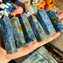 Load image into Gallery viewer, Blue Kyanite Towers