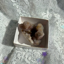 Load image into Gallery viewer, Lavender Spirit Quartz Castles