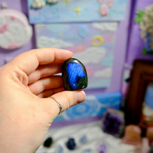 Load image into Gallery viewer, Labradorite Mini Freeform (Intuitively Selected) 💫✨