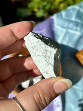 Load image into Gallery viewer, Raw Howlite