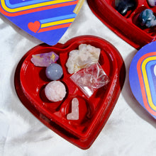 Load image into Gallery viewer, Good Vibes Crystal Heart Boxes