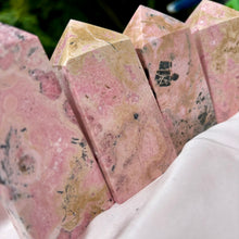 Load image into Gallery viewer, Peruvian Rhodonite Towers