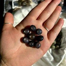 Load image into Gallery viewer, Star Ruby Rounds with Flat Bottoms