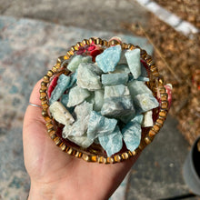 Load image into Gallery viewer, Raw Aquamarine Chunks
