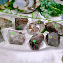 Load image into Gallery viewer, Garden Quartz Free Forms