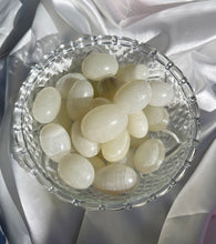 Load image into Gallery viewer, Pistachio Calcite Tumbles