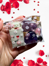 Load image into Gallery viewer, Vintage Bears & Crystal Gift Bundles