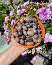 Load image into Gallery viewer, Black Moonstone Tumbles
