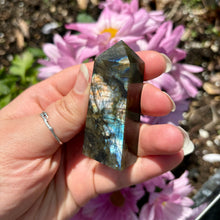 Load image into Gallery viewer, Flashy Labradorite Towers
