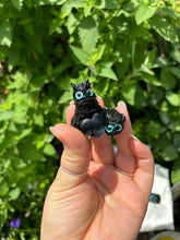 Load image into Gallery viewer, Onyx &amp; Midnight ✨ Kitty Crystal Buddy
