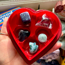 Load image into Gallery viewer, Good Vibes Crystal Heart Boxes
