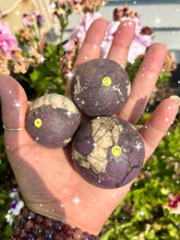 Load image into Gallery viewer, 🟣 Purpurite Spheres
