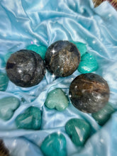 Load image into Gallery viewer, 🌙 Labradorite Moon Spheres

