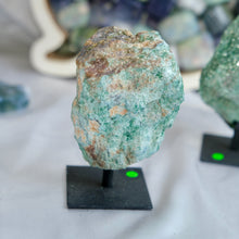 Load image into Gallery viewer, Rough Fuchsite on metal base

