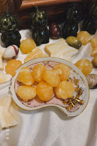 🎃 Orange Calcite Pumpkins