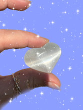 Load image into Gallery viewer, Satin Spar Selenite Pocket Hearts
