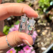 Load image into Gallery viewer, Tiny Fluorite Chip Bottles
