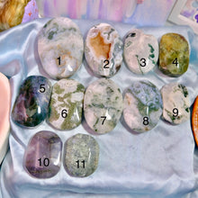 Load image into Gallery viewer, Moss Agate Palm Stones
