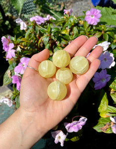 Lemon Calcite Spheres