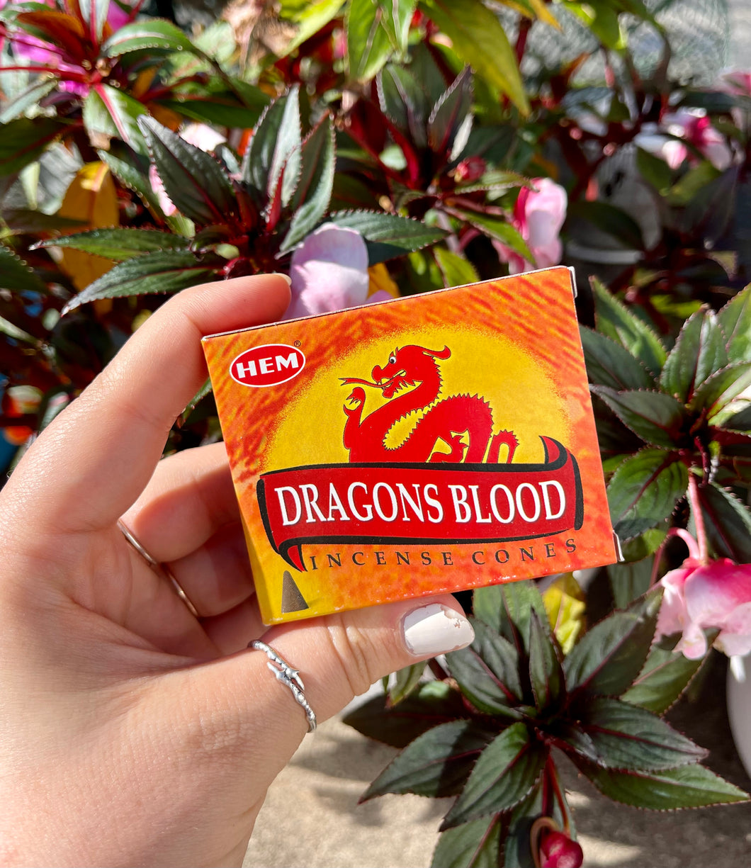 Hem Incense Cones- Dragons Blood (Box of 10 Cones)